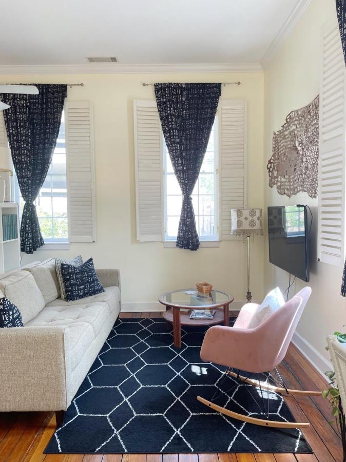 Charming 1885 Parlor Loft Downtown Savannah Stay Exterior foto